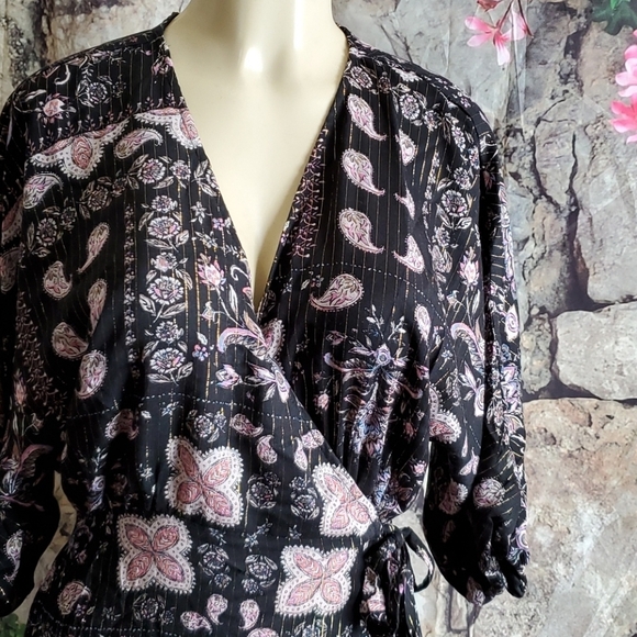 New Lovestitch Floral Wrap Dress Size Small - Picture 2 of 9